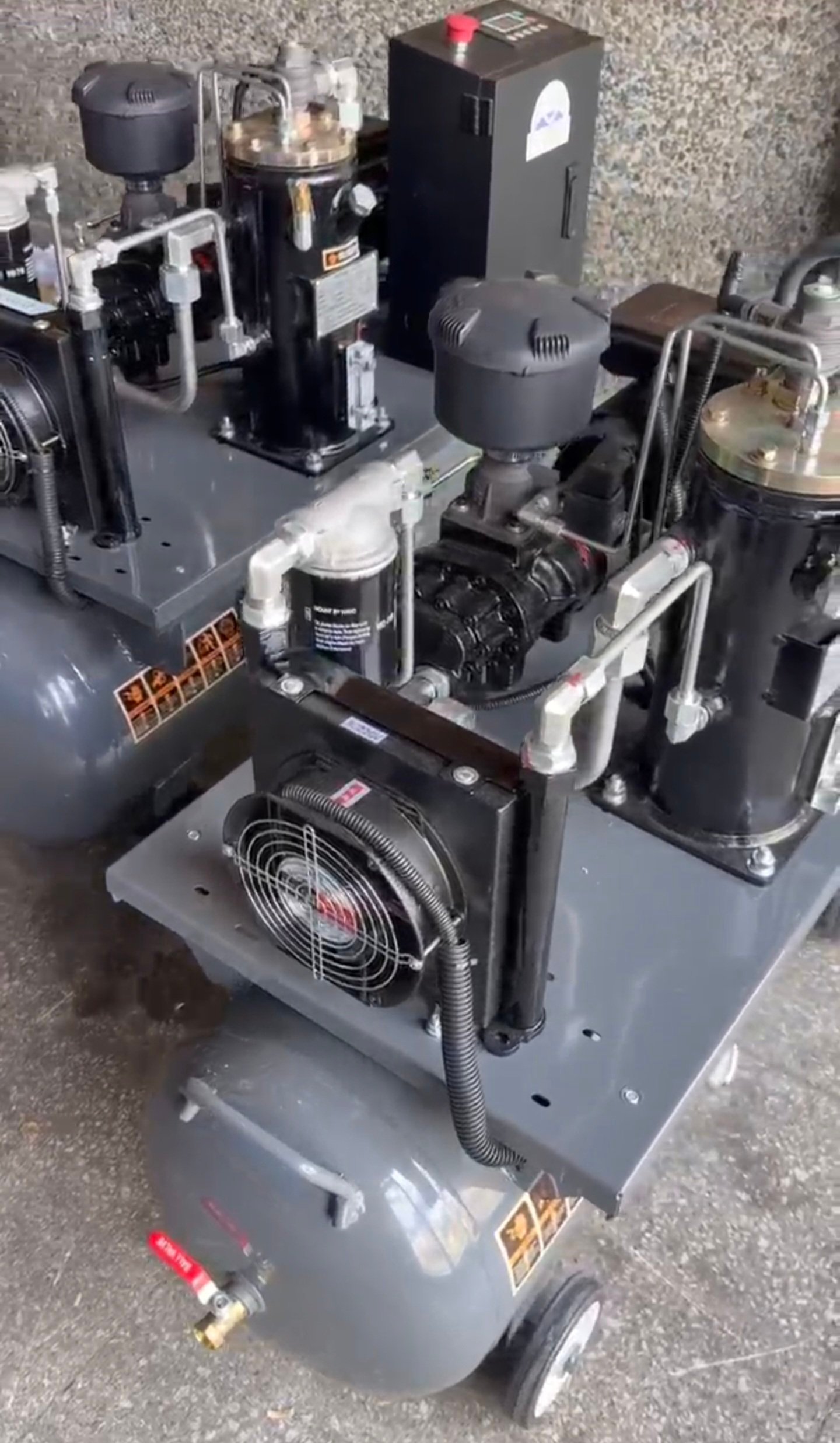 Compresor a Tornillo 4hp DUROLL – 220V / 50Hz - Image 5